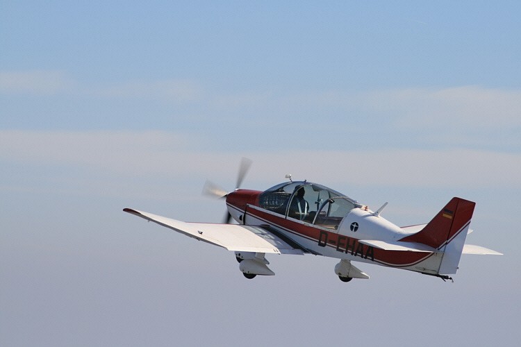 DR400